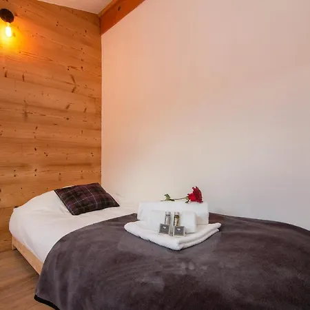 Appartamento Les Bossons Sleeps 4 *
